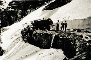 1935 photo of clearning snow off Carson Spur
